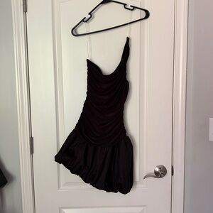 Windsor Chic Black One-Shoulder Dress